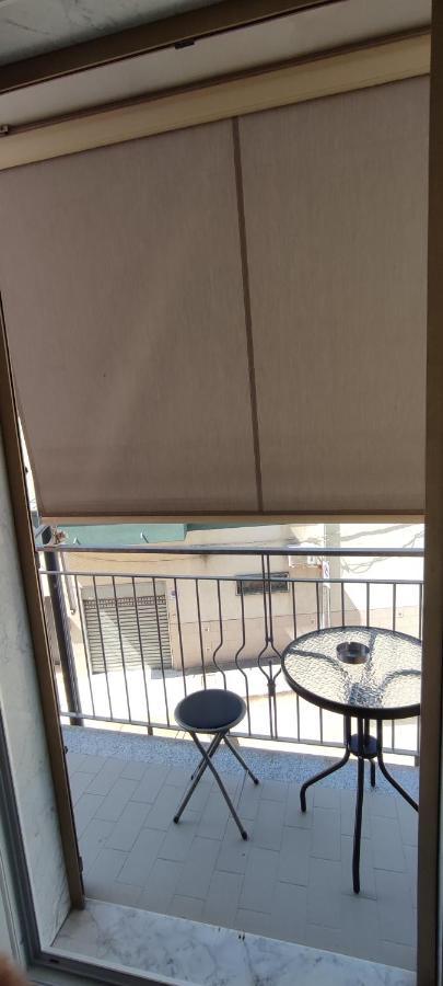 Casa Vacanze Dimora Monfalcone モンテスカリオーゾ エクステリア 写真